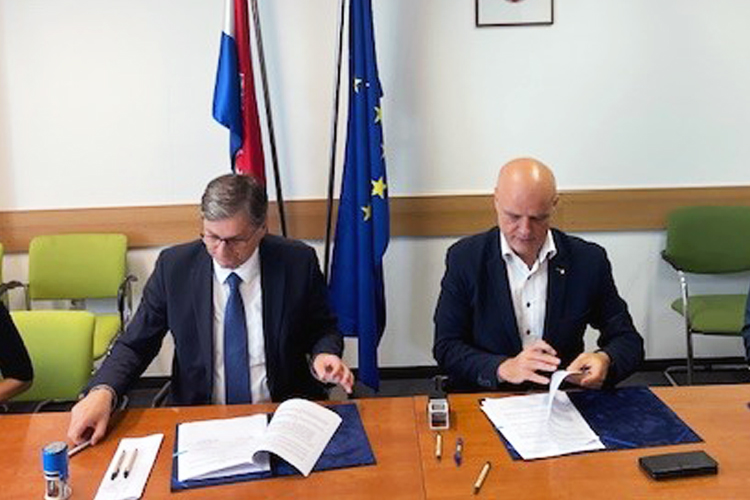 Slika /slike/Vijesti/Potpis sporazuma/2024/Potpis Sporazuma_1.jpg